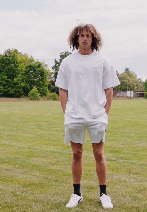 GFA RELAXED SHORTS  - National team wear2