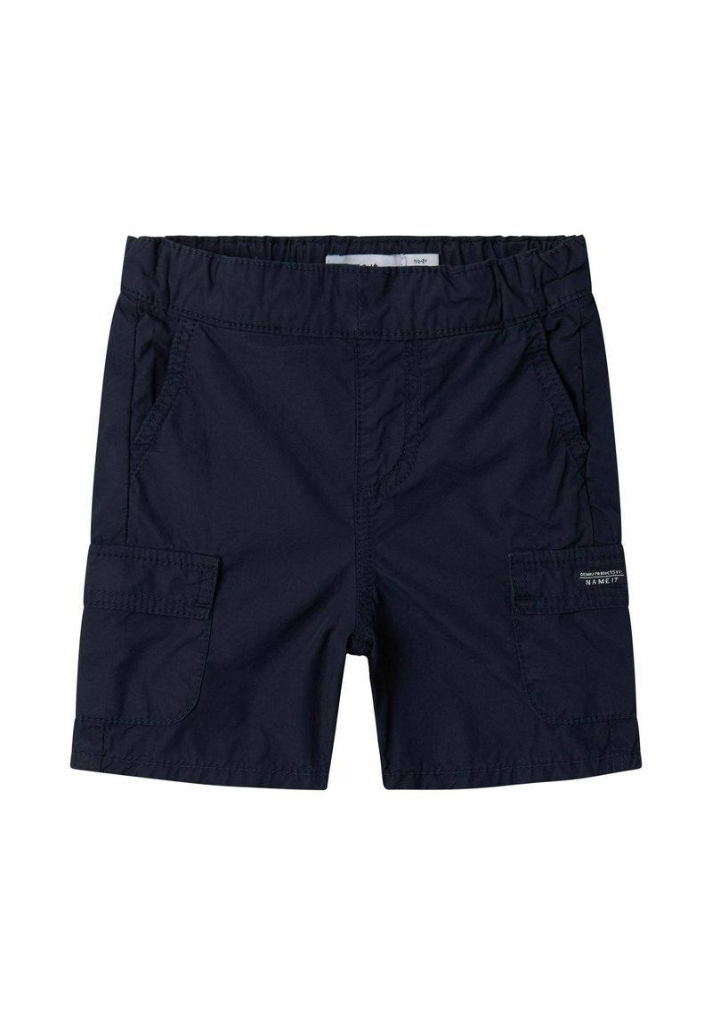 Marineblaue Cargo-Shorts aus leichtem Stoff, mit zwei Seitentaschen und einer kleinen Seitentasche mit einem Etikett. Elastischer Bund für zusätzlichen Komfort.