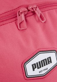 Puma UNISEX różowy