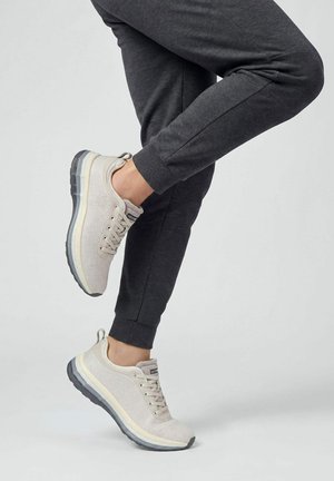 Giesswein, Sneaker low - kiesel
