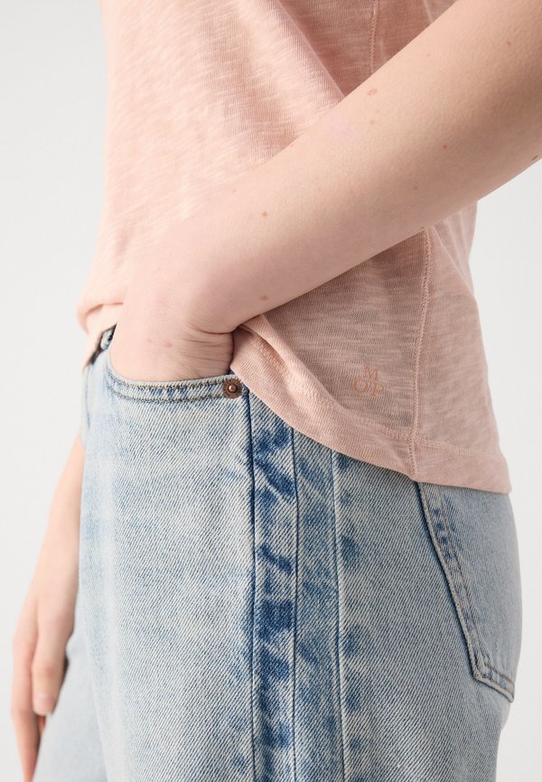 DEEP ROUND NECK TWISTED - Basic T-shirt - chalky peach3