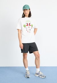 The New Originals RUNNING - Shorts - black