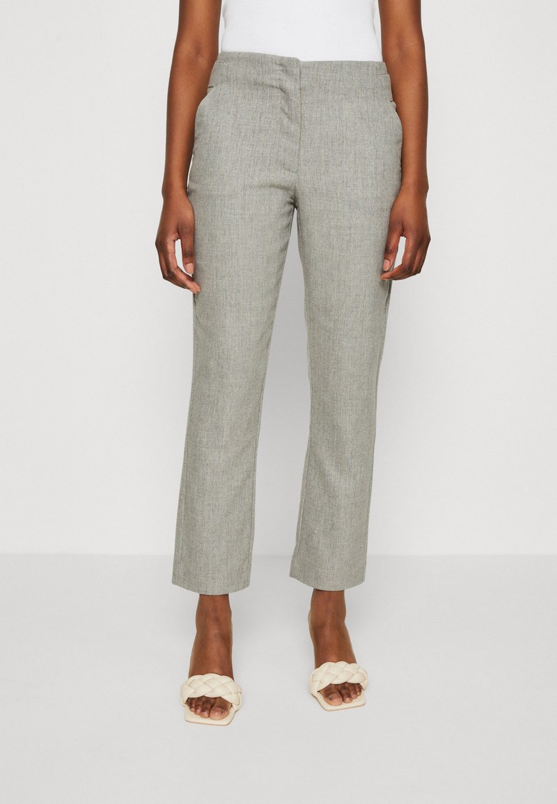 La Strada Unica PENNY PIN STRIPED ANCLE PANT - Παντελόνι - medium grey melange