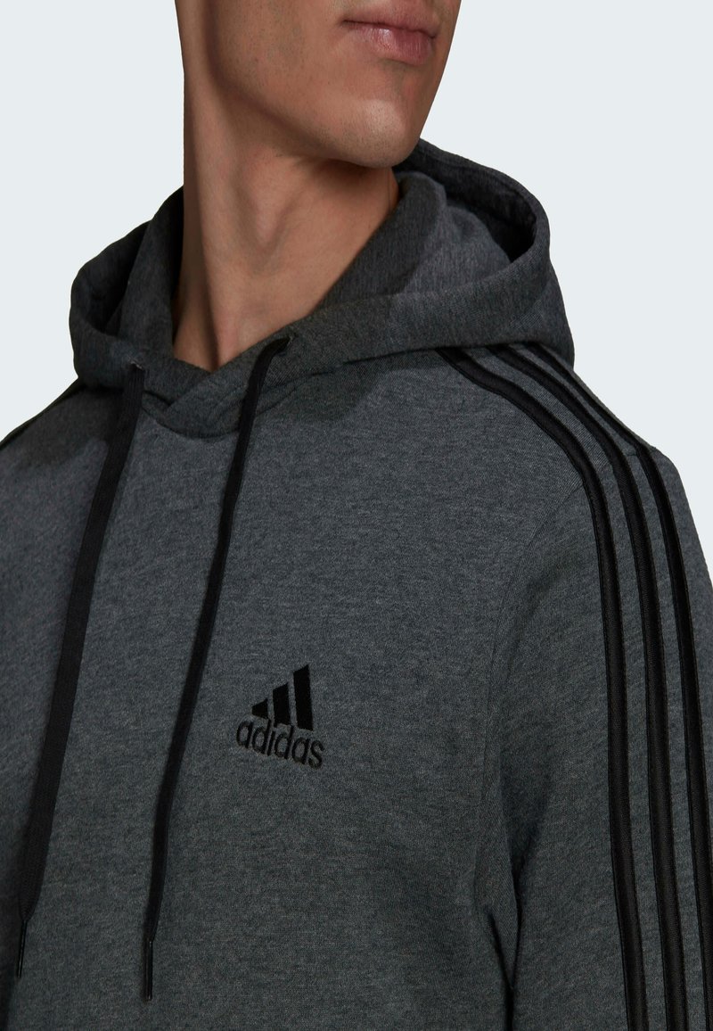 - Performance grey dark ESSENTIALS adidas - Hoodie 3-STREIFEN grey/mottled