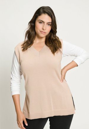 Ulla Popken ESSENTIAL V-NECK - Jednoduché tričko - beige