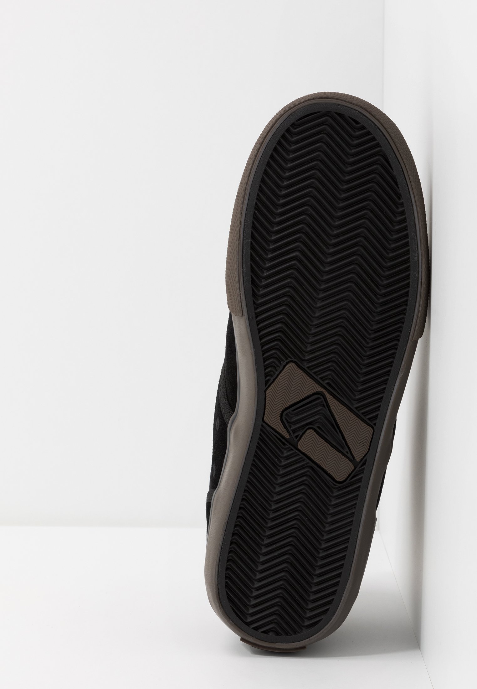 Globe MOTLEY MID Skatesko blacktoffeesvart Zalando.no Globe MOTLEY MID Skatesko blacktoffee Zalando.no