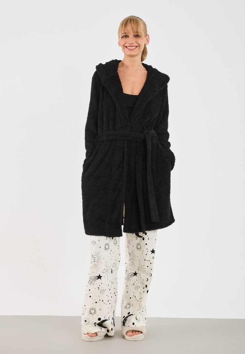 chinese dress ladies Slenderella Ladies Luxury Hooded Wrap Dressing Gown Thick Flannel Fleece Bath  Robe Small (Black) at Amazon Women's Clothing store main image 0