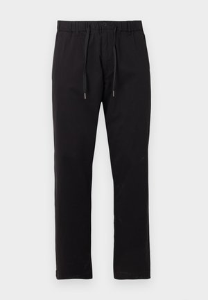 Pantalon cargo noir avec taille à cordon de serrage, fermeture par bouton, coupe droite et texture lisse. Ne présente aucun motif ni accent visible.