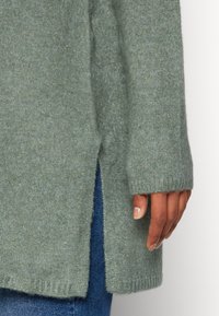 Vero Moda Sweter