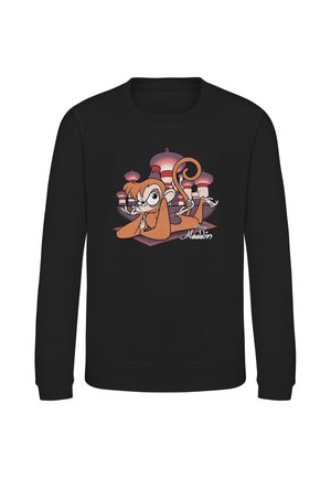Sort sweatshirt med en afslappet Abu aberne fra Aladdin, der ligger på et magisk tæppe foran et palads med løgkupler.