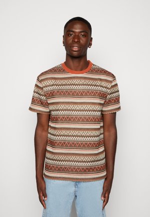 KIKKI TEE - Print T-shirt - brown