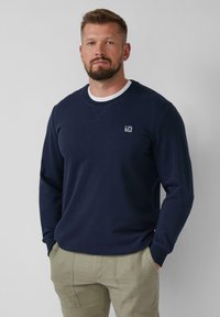 Unselected, navy