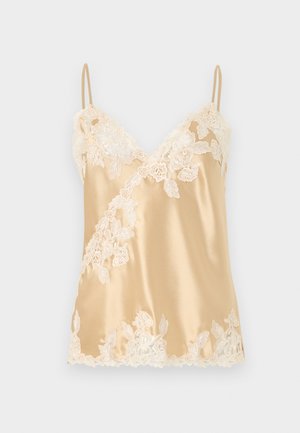 Τοπ καμισόλ από σατέν σαμπάνια με κρεμ δαντέλα με λουλουδάτο σχέδιο στην λαιμόκοψη, το τελείωμα και την διαγώνια μπροστινή πλευρά, με λεπτές ρυθμιζόμενες τιράντες στους ώμους.