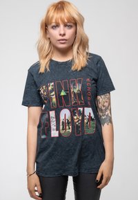 Paradiso Clothing PINK FLOYD ECHOES MONTAGE DIP DYE - Print T-shirt - black