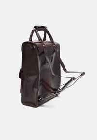 Dr. Martens VEGAN BACKPACK UNISEX - Ryggsäck - cherry red