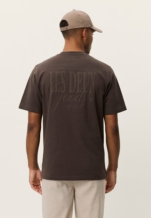 BEN GOODS - Print T-shirt - turkish coffee brown