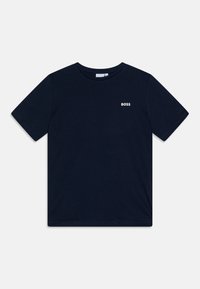 Námorně modré tričko s krátkým rukávem vyrobené z bavlny, s malým bílým logem "BOSS" na levé hrudi. Hladká textura, kulatý výstřih.