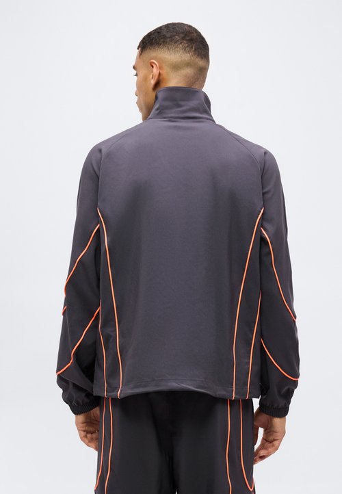 PUMA AC Milan 26/27 PUMATECH-X Woven Track Jacket — photo 3