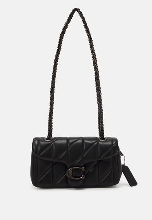 Coach TABBY SHOULDER BAG WITH CHAIN - Rankinė per petį - black