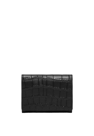 Schwarze Brieftasche aus geprägtem Krokoleder, mit glatter Oberfläche, rechteckiger Form und dezentem Branding auf der Vorderseite.