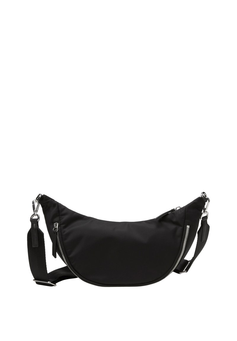 Czarna nylonowa torba na ramię w kształcie półksiężyca, z metalowym suwakiem i regulowanym paskiem. Gładka faktura o minimalistycznym designie.