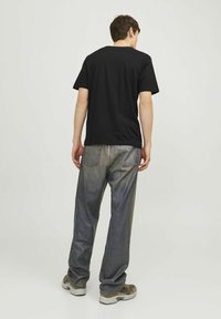 Jack & Jones LOGO RUNDHALS - Tricou cu imprimeu - black