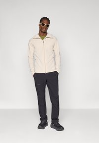 Thumbnail Image 2