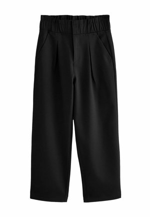 Pantalon noir à jambes larges avec taille élastique et poches latérales, présentant des plis avant sur fond blanc.