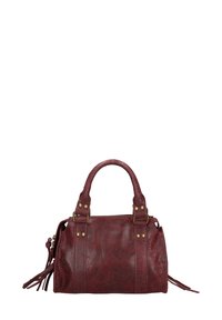 Sac à main en cuir synthétique rouge avec des accessoires en métal doré, poignées doubles et accents de pompons sur les côtés. Dispose d'une fermeture zippée et d'une forme structurée.