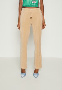 Juicy Couture TINA - Treniņtērpa apakšdaļas - beige