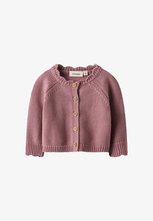 Gilet tricoté en rose doux, avec un col festonné, des boutons en bois et des poignets et un ourlet côtelés, d'une longueur courte et d'une coupe décontractée.