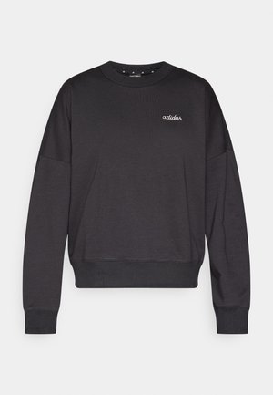 Mørkegrå genser laget av bomullsblanding, med rund hals, lange ermer og "adidas"-logo brodert på brystet.