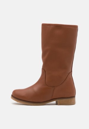 Stiefel - cognac