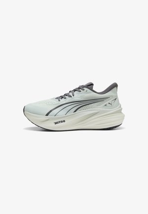 Puma, MAGMAX NITRO 2 - Laufschuh Trail - créme de mint-moody gray
