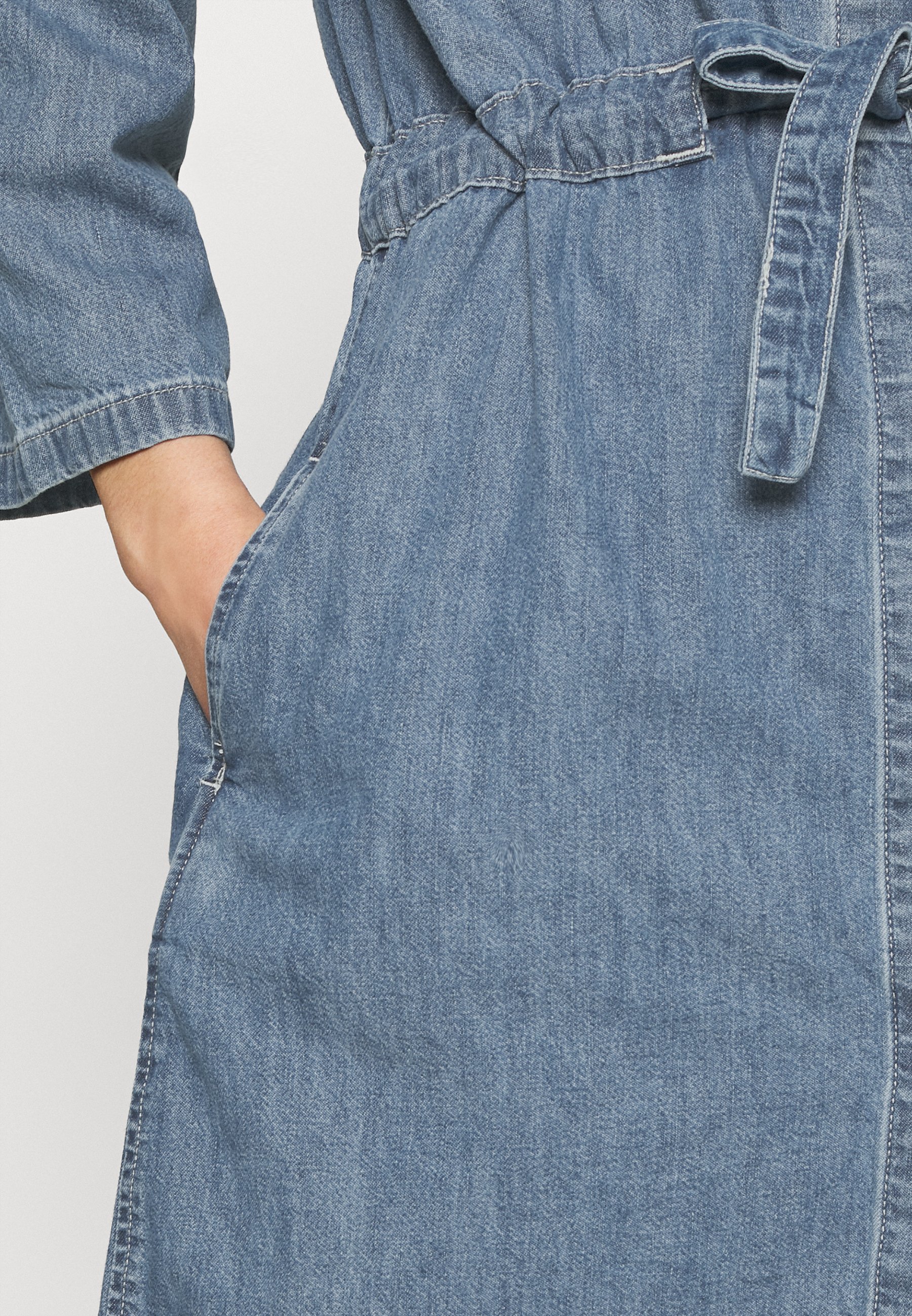 AINSLEY UTILITY DENIM - Denim dress 