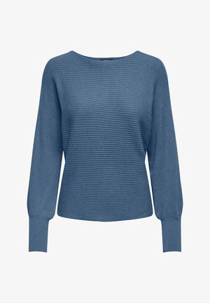 Sweater azul de malha canelada com mangas longas e ligeiramente bufantes, e um decote barco largo. Textura suave e caimento casual.