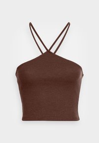 Top cropped castanho com design de gola halter, apresentando tiras cruzadas estreitas e uma silhueta ajustada. Textura suave.