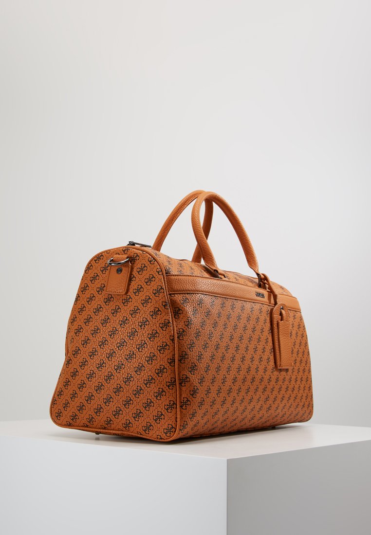 Guess CITY LOGO WEEKENDER Weekendveske orange Zalando.no Guess CITY LOGO WEEKENDER Weekendveske orange Zalando.no
