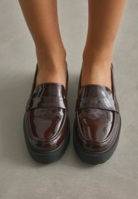 Next FOREVER COMFORT - REGULAR FIT - Chaussons - brown