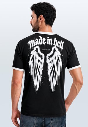 Neverless, HERREN T-SHIRT RETRO KONTRASTBUND - DESIGN GRAFFITI WINGS - - Print T-shirt - slim fit schwarz-weiß