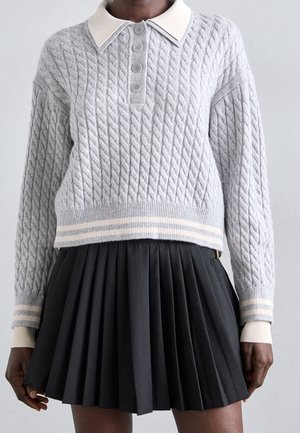 Sweter
