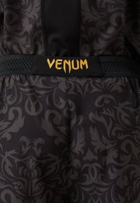 Thumbnail Image 8