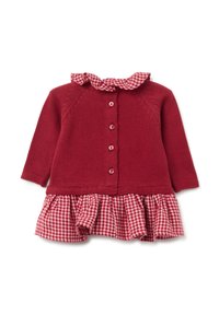Robe tricotée rouge avec un ourlet volanté à carreaux et un col, avec des manches longues et six boutons roses sur le devant.