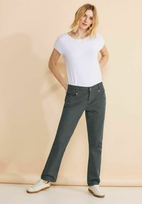 Street One CASUAL FIT - Broek - grün