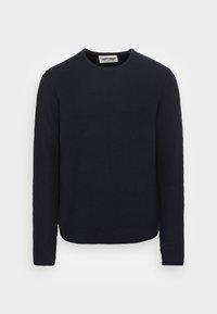 Marineblauer Langarmpullover mit strukturiertem Muster, Rundhalsausschnitt und leicht abgerundetem Saum. Hergestellt aus einem weichen Baumwollmischgewebe.