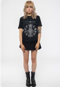 Paradiso Clothing SLEEP TOKEN TOMB WHALE - Print T-shirt - black