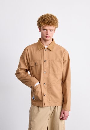 SKATE & STREET OVERSHIRT - Lehká bunda - beige/brown