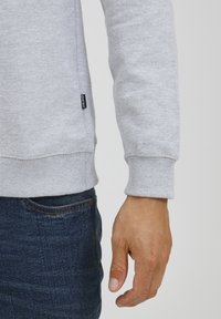 Blend BHAVEBURY - Sudadera - stone mix