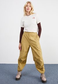 Carhartt WIP JET PANT - Pantalon cargo - agate