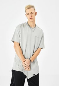 Megaman T-Shirt basic - grau